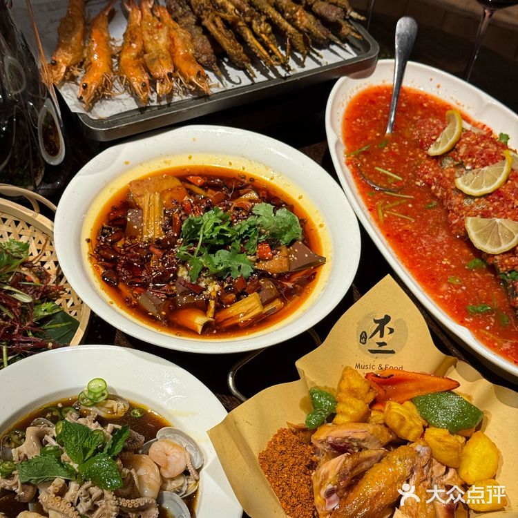 周末聚会首选！超惬意酒馆还能看球赛！