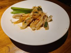 泰式酸辣无骨鸭掌-仓库南洋海鲜小排档(柳河路店)