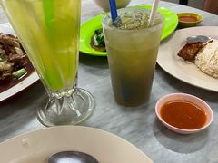 -伍秀泽海南鸡饭茶室