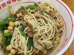 -叶伟胡辣壳面(两路口店)