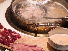 -牛人日志·鲜牛肉骨汤火锅(万科里瑧店)