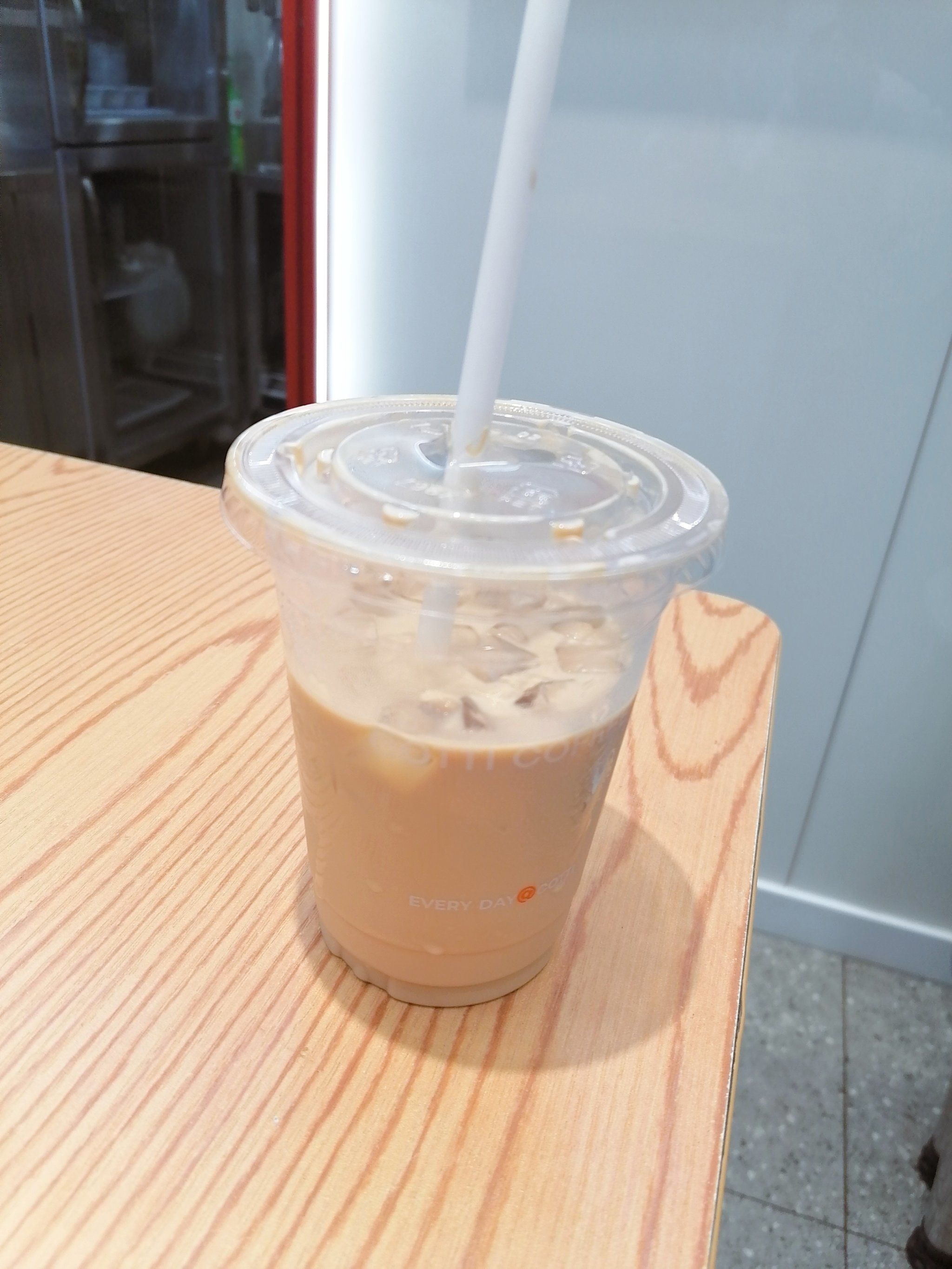免费的库迪咖啡生椰拿铁