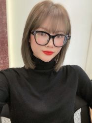 -SWANK SALON