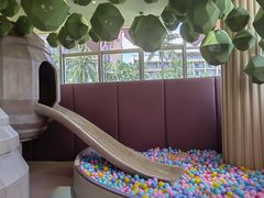 -水桶王国主题餐厅·聚会·生日派对·亲子活动·家庭套餐(亚龙湾希尔顿店)