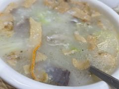 鱼片粥-官塘鱻鱻鱼生