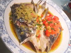 剁椒鱼头-老村长•湖北家常菜(南湖店)