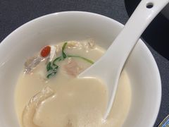-肆月河豚·淮扬菜·湘菜(华天店)