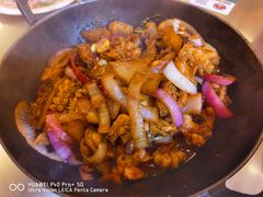 -胡须佬鸡煲四季火锅店(石厦西村直营店)