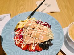 -ZING COFFEE 镜咖啡