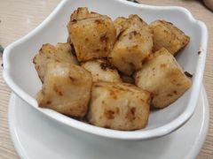 -佰搭果·广式茶餐厅(西华路店)