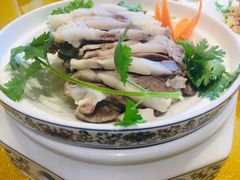 草原手把肉-德乐海蒙餐
