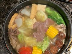 台南名物温体牛肉锅-老乾杯和牛烧肉(王府中环店)