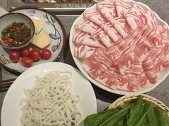 -彩虹坊火锅(宁穿路店)