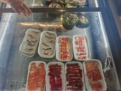 -许大亮淄博烧烤·自助鲜牛肉火锅(大江东宝龙店)