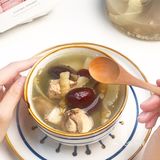 干燥炎热的天气，很适合喝一碗玉竹红枣鸡汤~