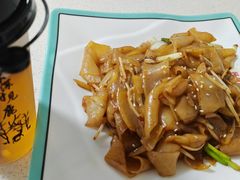 -阿政粤小馆(中央大街店)