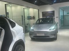 -TESLA 特斯拉(北京颐堤港体验店)