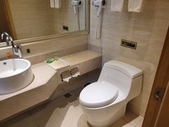 -维也纳酒店(重庆西站巴国城店)