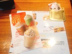 大堂-星巴克臻选(成都宽窄巷子店)