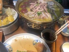 -快乐老家三鲜饺子东北菜(南六中路店)