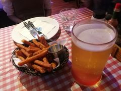 -鲨鱼美式餐厅酒吧Sharky