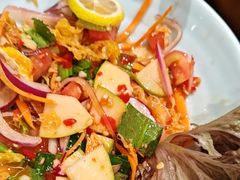 -老滇山寨•云南特色菜•地方菜•民族风情歌舞表演(金碧店)