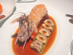 -新荣记(BFC外滩金融中心店)