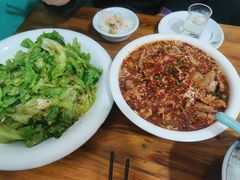 -勇猛子川菜馆(新军路店)