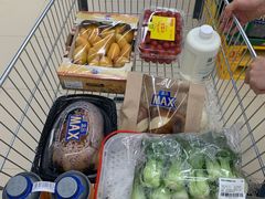 -盒马X会员店(王府井奥莱UP TOWN店)
