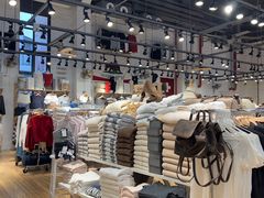 -Brandy Melville