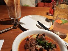 -JINNS锦时 steak&pizza(浸信会礼拜堂旧址店)
