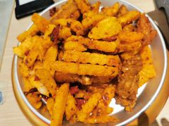 -精悦蓉(松江万达广场店)
