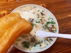 -云南大锅豆浆店