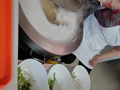 -周震馄饨