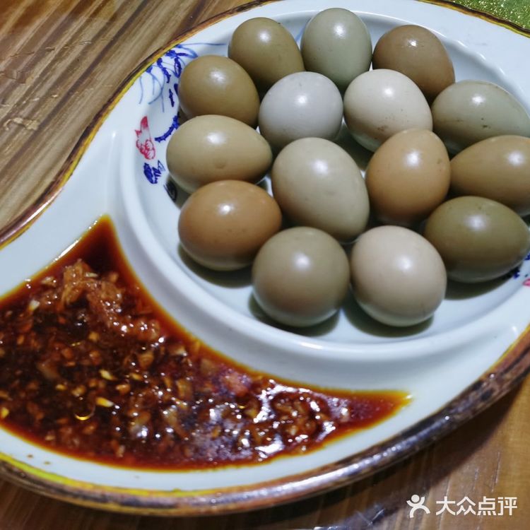 好客山东，椿树沟中，农家乐大餐！