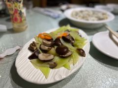 冬菇烧青笋-好妈王饺子(滂江街店)