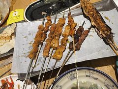 -记忆串城·东北烧烤·小龙虾·大型团建(南油店)