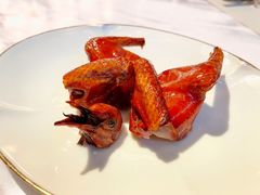 脆皮妙龄鸽-新荣记(新源南路店)