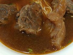 红烧牛肉面-鼎泰丰(新港中心店)