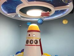 -小门牙好性格托育(北外滩中心)