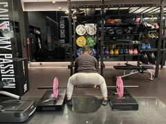 -TOP健身私教工作室(侨香店)