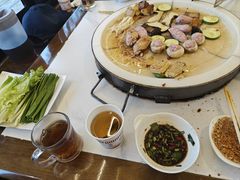 -老字号.雅克白族石板烧十年老店(大理古城店)