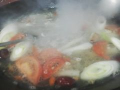 -江湖亮亮蒸虾大排档烤全羊清真(武汉总店)