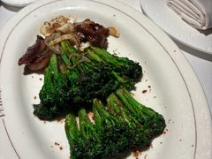 和牛炒西蓝苔-佐度王子扒房(天鹅湖店)