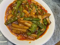 -俭寨大盘鸡·手抓肉·烧烤新疆菜(乌苏路店)