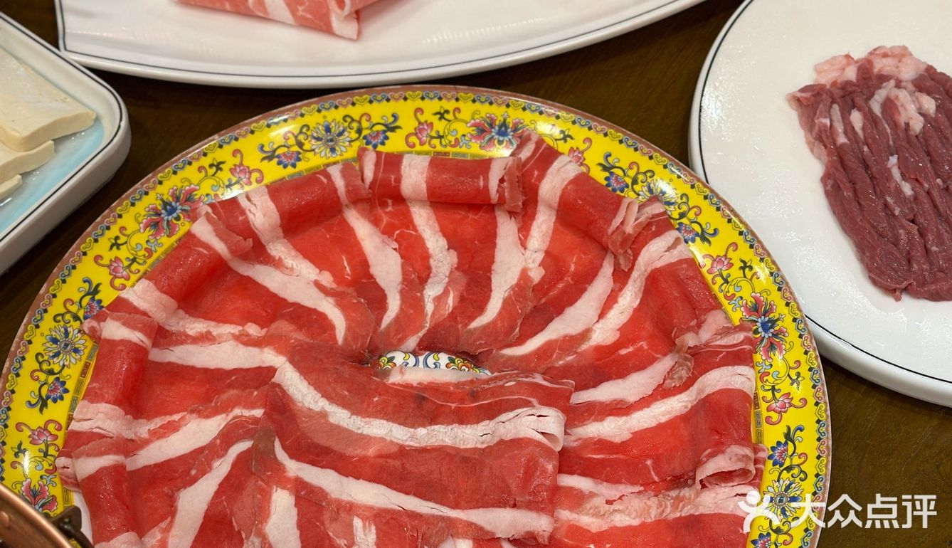 夏天夜宵哪能不吃铜锅涮肉？？？