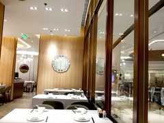 靠窗位-新吉士·上海菜(浦东LCM置汇旭辉店)