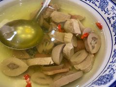 梅脊炖腰酥-广迎居老正兴菜馆