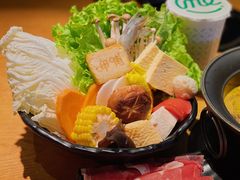 -呷哺呷哺(融创茂店)