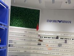 -美式眼镜·授权蔡司.依视路.尼康.豪雅.明月(南翔印象城店)